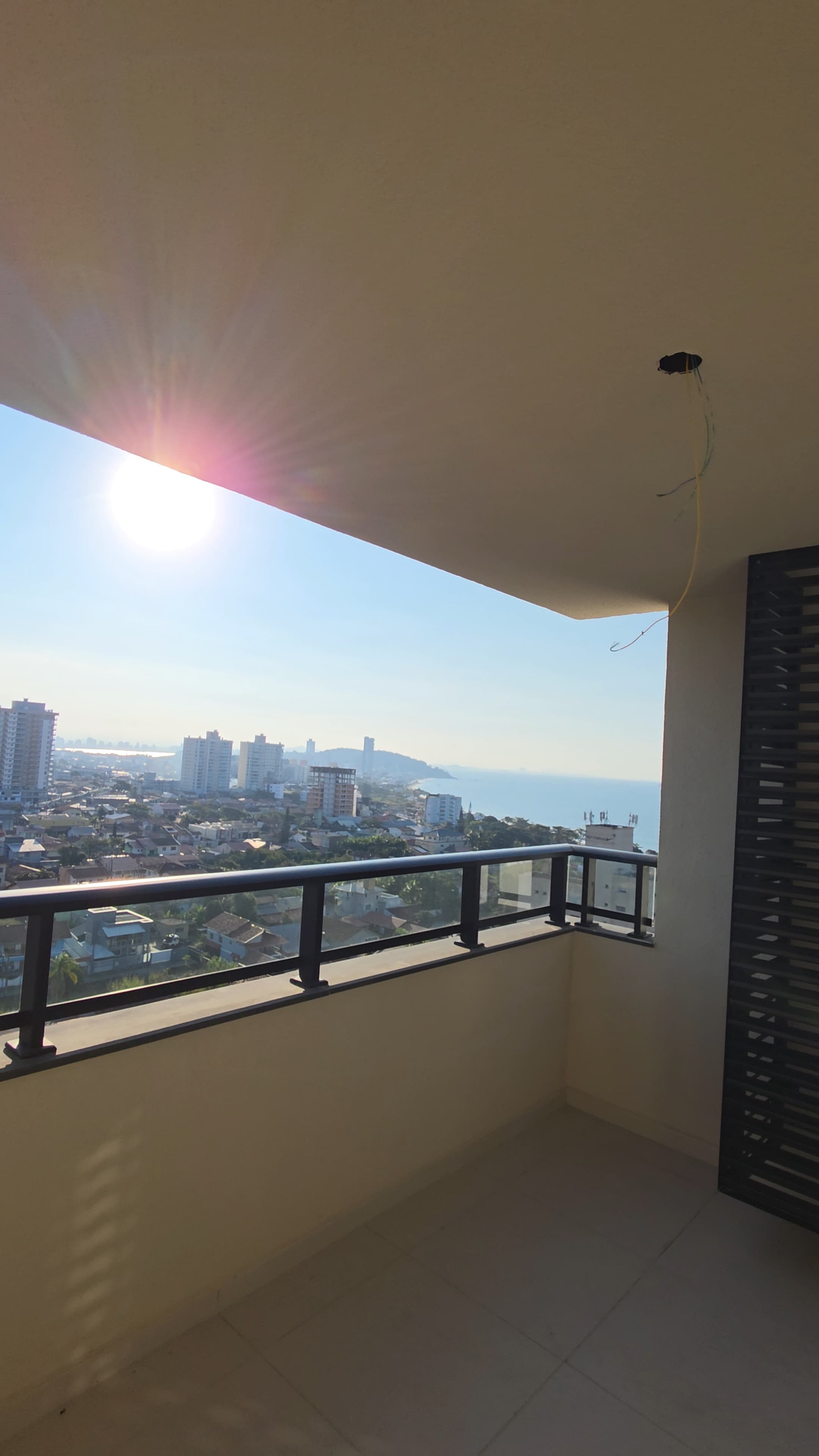 Imagem destaque do imovel Apartamento - Venda - Armação Penha